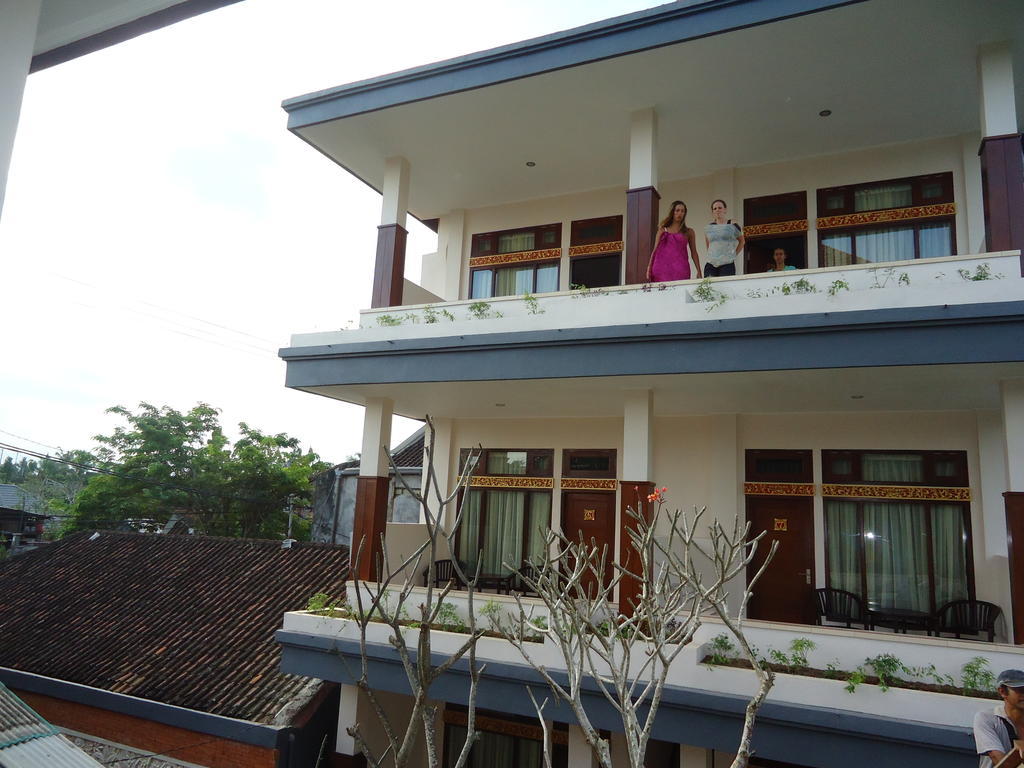 Brata Inn Ubud  Bagian luar foto