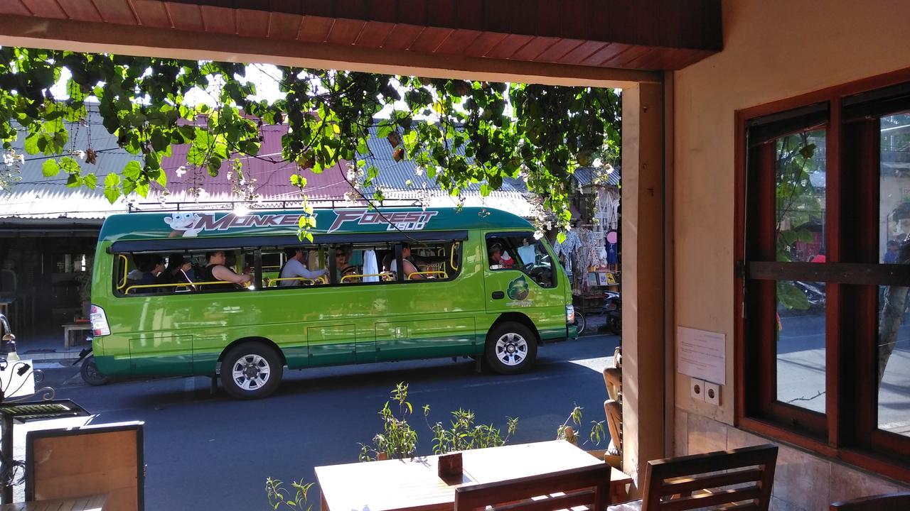 Brata Inn Ubud  Bagian luar foto